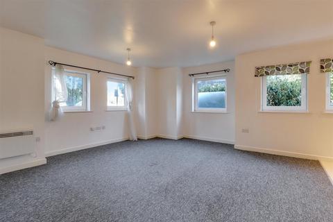 2 bedroom apartment for sale, West Molesey