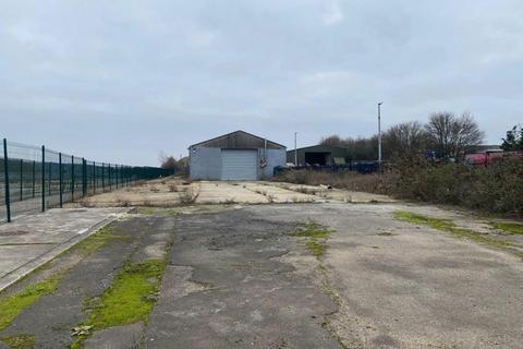 Industrial unit to rent, 5 Fieldgate Quay, Haven Road, Colchester, Essex, CO2