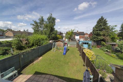 3 bedroom semi-detached house for sale, Linden Close, Paddock Wood, Tonbridge