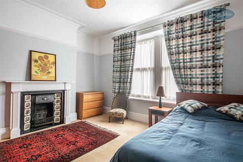 16 Conduit Road, Sheffield, S10 1EW