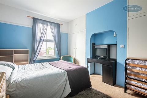 16 Conduit Road, Sheffield, S10 1EW