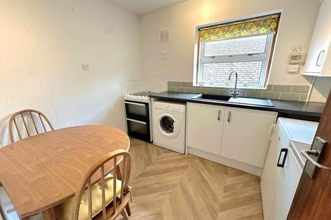 2 bedroom semi-detached bungalow for sale, Boughton Green Road, Northampton NN2