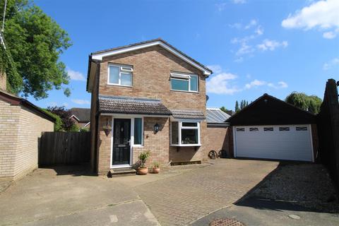4 bedroom house for sale, Lady Close, Newnham, Daventry