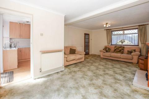 3 bedroom end of terrace house for sale, Bury Green Road, West Cheshunt EN7