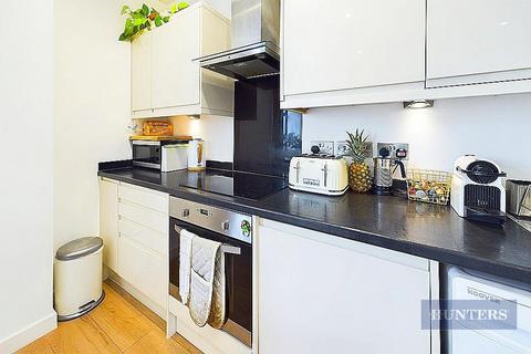 1 bedroom flat for sale, Hampton House, Southampton, SO14 1AZ