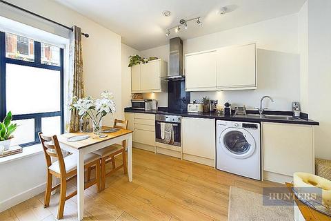 1 bedroom flat for sale, Hampton House, Southampton, SO14 1AZ