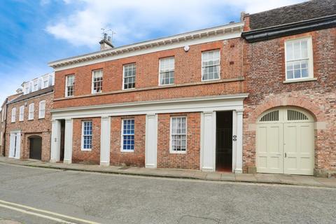 2 bedroom apartment for sale, St. Andrewgate, York, YO1 7BZ