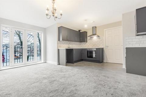 2 bedroom flat to rent, Stanley Road, Worsley, Manchester, M28 3EQ