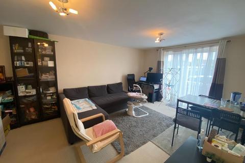 1 bedroom flat to rent, Woodley Lane, Carshalton, Surrey, SM5 2RJ