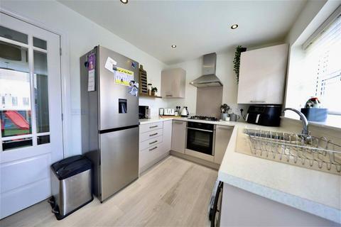 24 Appleby Road, Kingswood, Hull, HU7 3GZ