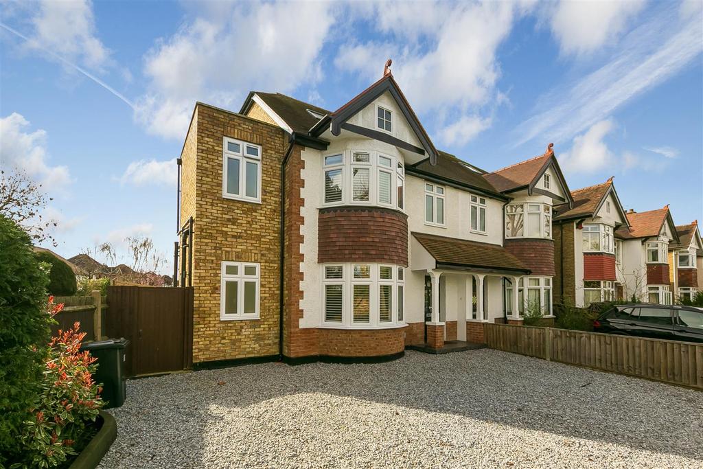 Park Road, Hampton Hill 4 bed semidetached house for sale £1,295,000