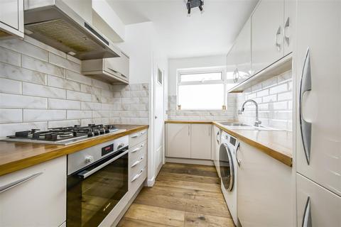 1 bedroom flat for sale, Whitton Road, Twickenham