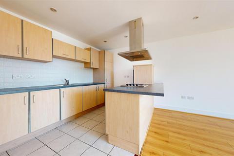 2 bedroom apartment for sale, Prospect Place, Cardiff CF11