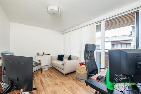 2 bedroom apartment for sale, Endeavour Court, Plymouth PL1