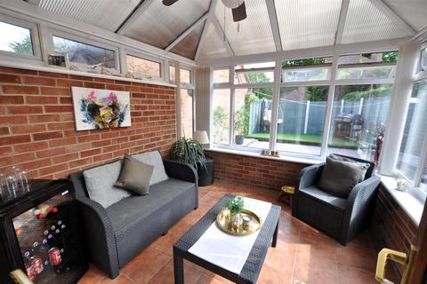 29 The Belfry, Stretton, Burton-on-trent, DE13 0XS