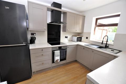 29 The Belfry, Stretton, Burton-on-trent, DE13 0XS