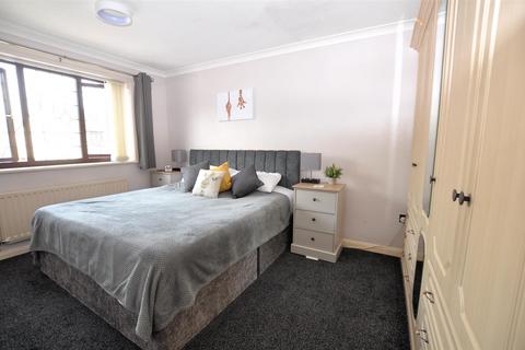 29 The Belfry, Stretton, Burton-on-trent, DE13 0XS