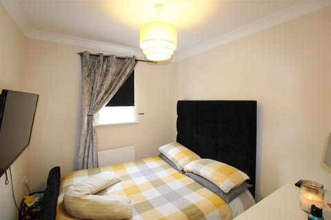 2 bedroom apartment for sale, Oberon Way, Blyth, Northumberland