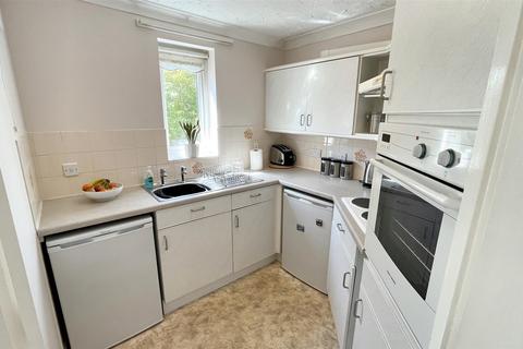 2 bedroom retirement property for sale, Wake Green Road, Birmingham B13