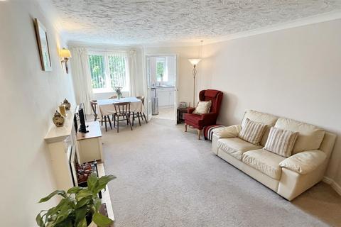 2 bedroom retirement property for sale, Wake Green Road, Birmingham B13