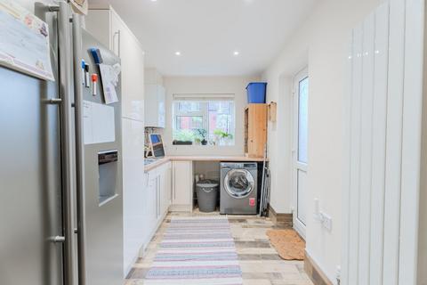 71 Berrington Drive, Coseley, Bilston, WV14 9QH