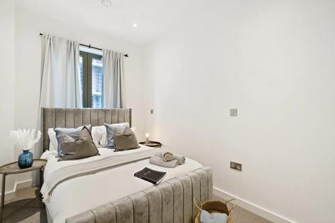 Property to rent, York Road, London