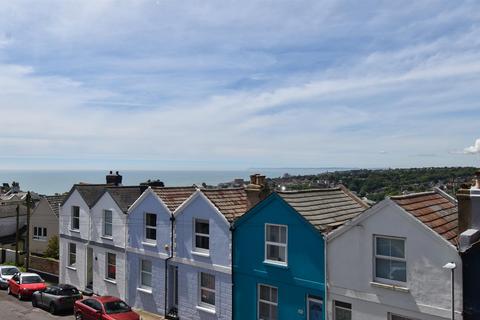 3 bedroom terraced house for sale, Gordon Road, Hastings