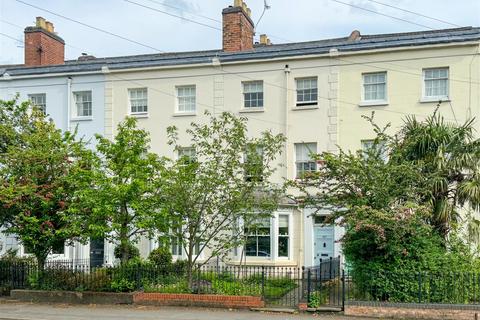 4 bedroom terraced house for sale, Rugby Road, Leamington Spa