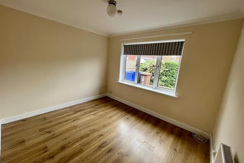 18 Bengal Grove, Stoke-on-trent, ST4 8HS