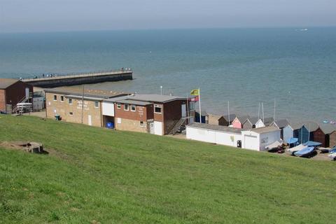 Beach hut for sale, Western Esplanade, Herne Bay