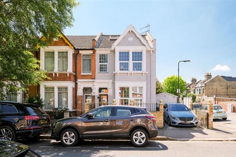 5 bedroom end of terrace house for sale, Peterborough Road, Leyton