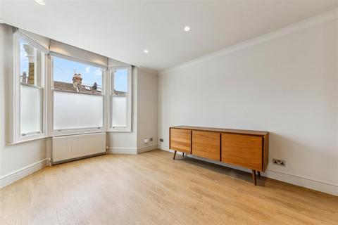 2 bedroom flat to rent, Raeburn Street, London