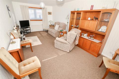 2 bedroom end of terrace house for sale, Albany Crescent, Freuchie, Cupar