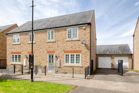 3 bedroom semi-detached house for sale, Hardy Way, Fairfield SG5 4GL