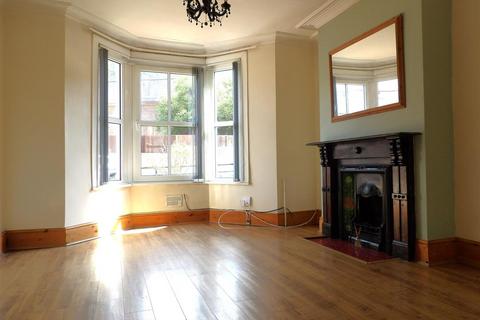 3 bedroom terraced house to rent, Brynheulog Street, Port Talbot