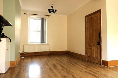 3 bedroom terraced house to rent, Brynheulog Street, Port Talbot