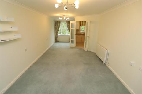 1 bedroom retirement property for sale, High Street South, Rushden NN10