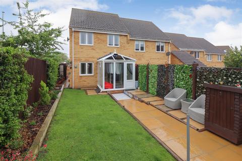 3 bedroom semi-detached house for sale, Steeple Way, Rushden NN10