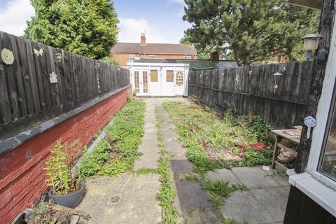 2 bedroom terraced house for sale, Crabb Street, Rushden NN10