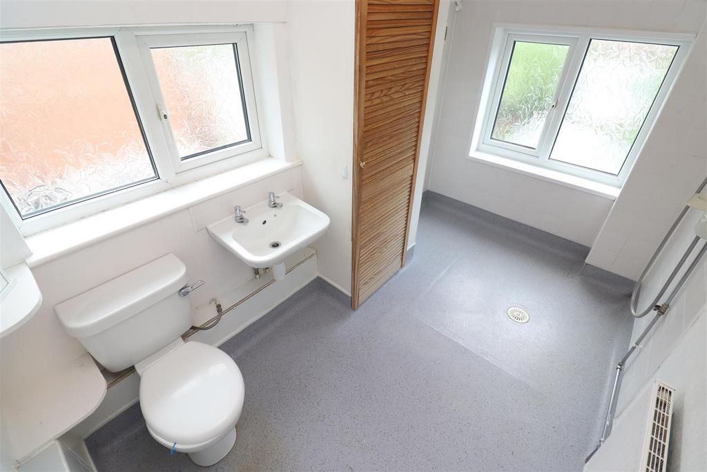 Shower Room / WC