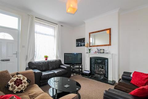 3 Oakland Road, Wakefield, WF1 5LZ