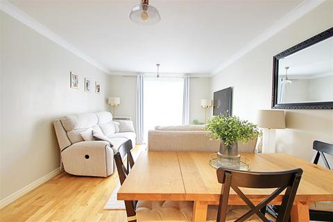 2 bedroom apartment for sale, Primrose Hill, Kings Langley