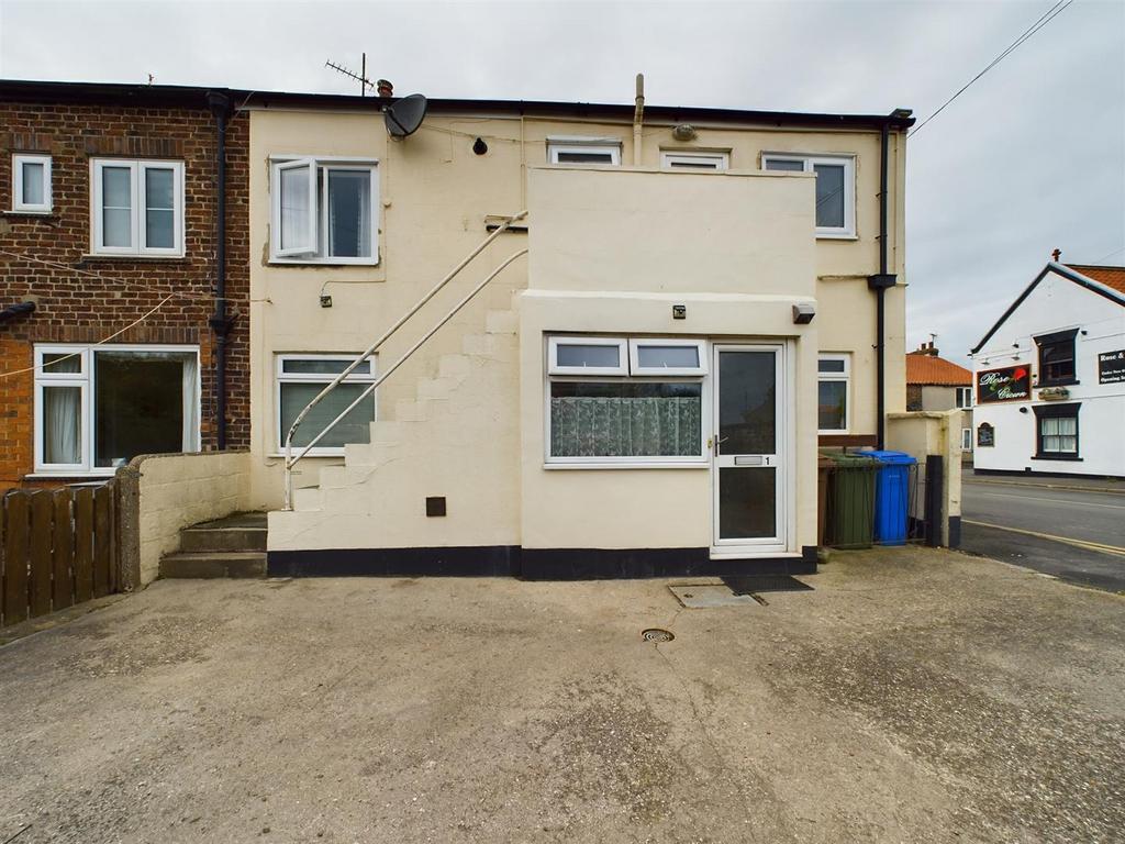 High Street, Flamborough 2 bed flat for sale £105,000