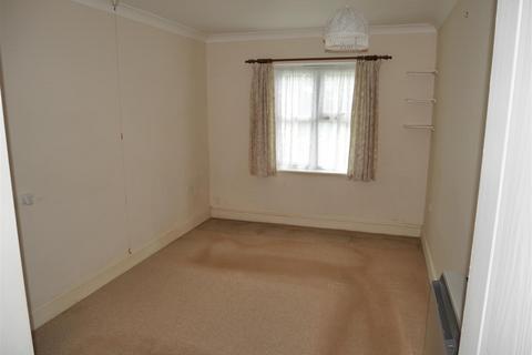 1 bedroom apartment for sale, Goda Road, Littlehampton BN17