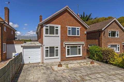 10 Ilex Way, Goring By Sea, Worthing, BN12 4UZ