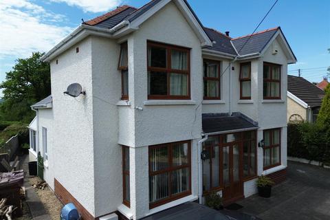 3 bedroom detached house for sale, North Road, Whitland