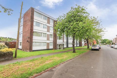 2 bedroom apartment to rent, Boston Court, Forest Hall, NE12