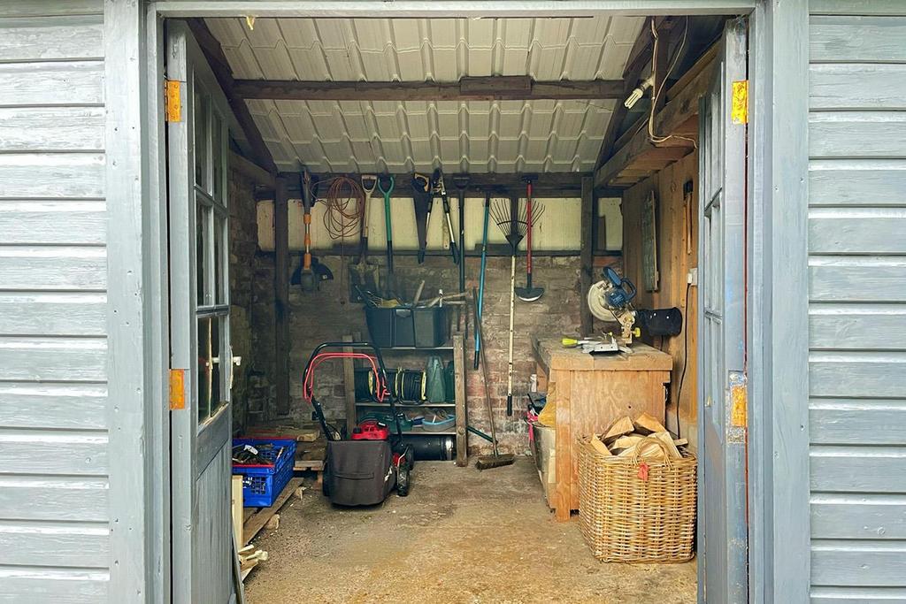 Barn Wood Store