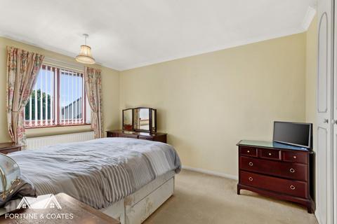 3 Pytt Field, Harlow, CM17 9AA