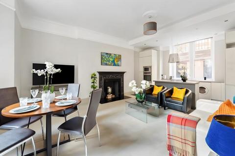 2 bedroom flat to rent, Bickenhall Street, Marylebone, London W1U
